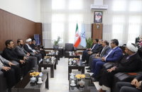 دیدار شهردار قم و اعضای شورای اسلامی شهر با رئیس کل دادگستری استان 