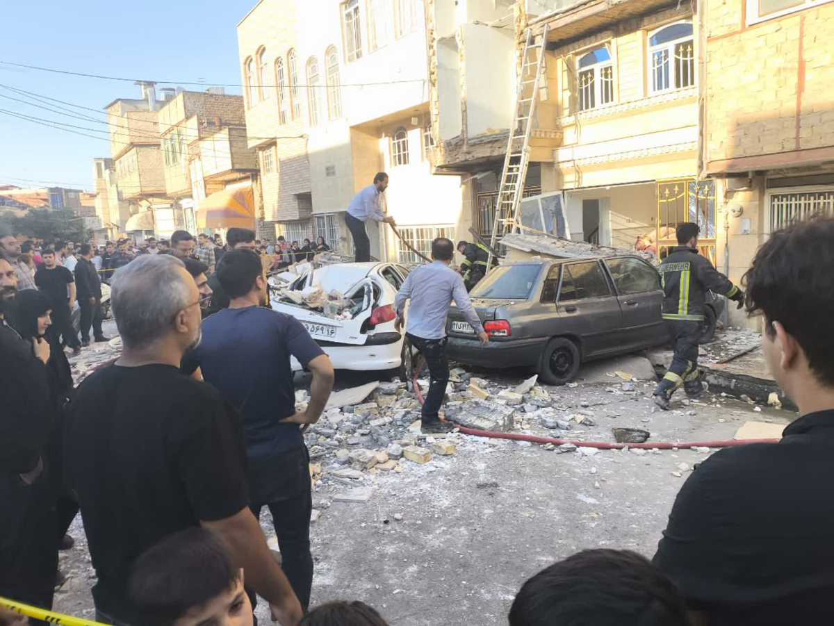 ۵ مصدوم در حادثه انفجار منزل مسکونی در قم/ علت در دست بررسی است