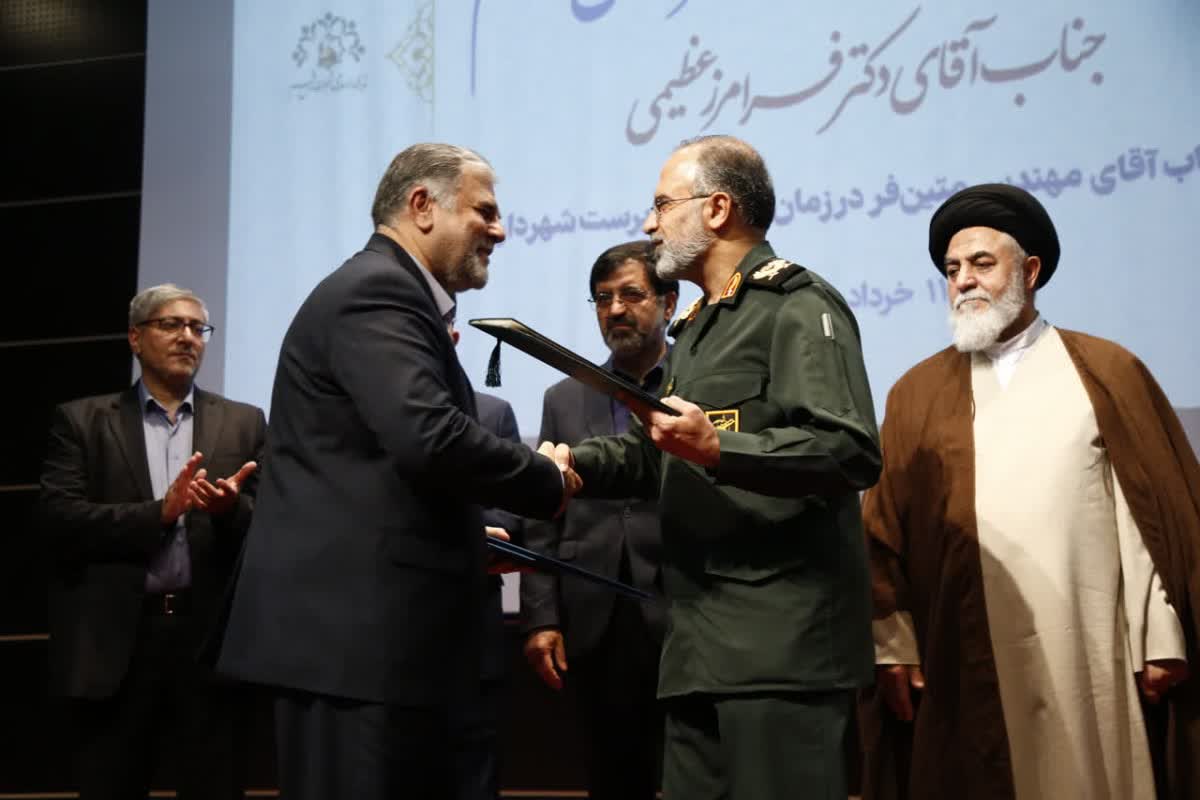 تأکید بر تداوم تعامل و همکاری‌های مشترک سپاه قم با شهرداری