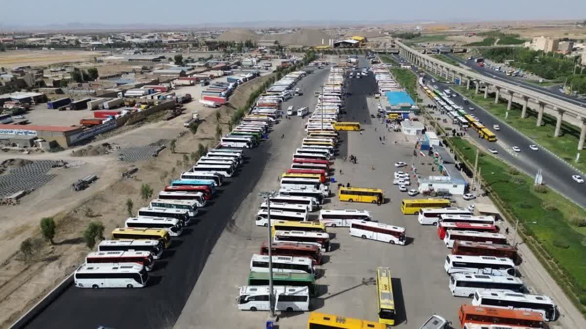 پارکسوار ها ؛ نقطه امن رانندگان سنگین / قم هنوز “تیر پارک” ندارد