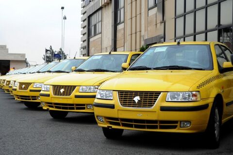 تاکسی های کلانشهر قم به سمت الکترونیکی شدن حرکت می کنند/افق هایی برای ایجاد تاکسی های ویژه گردشگری